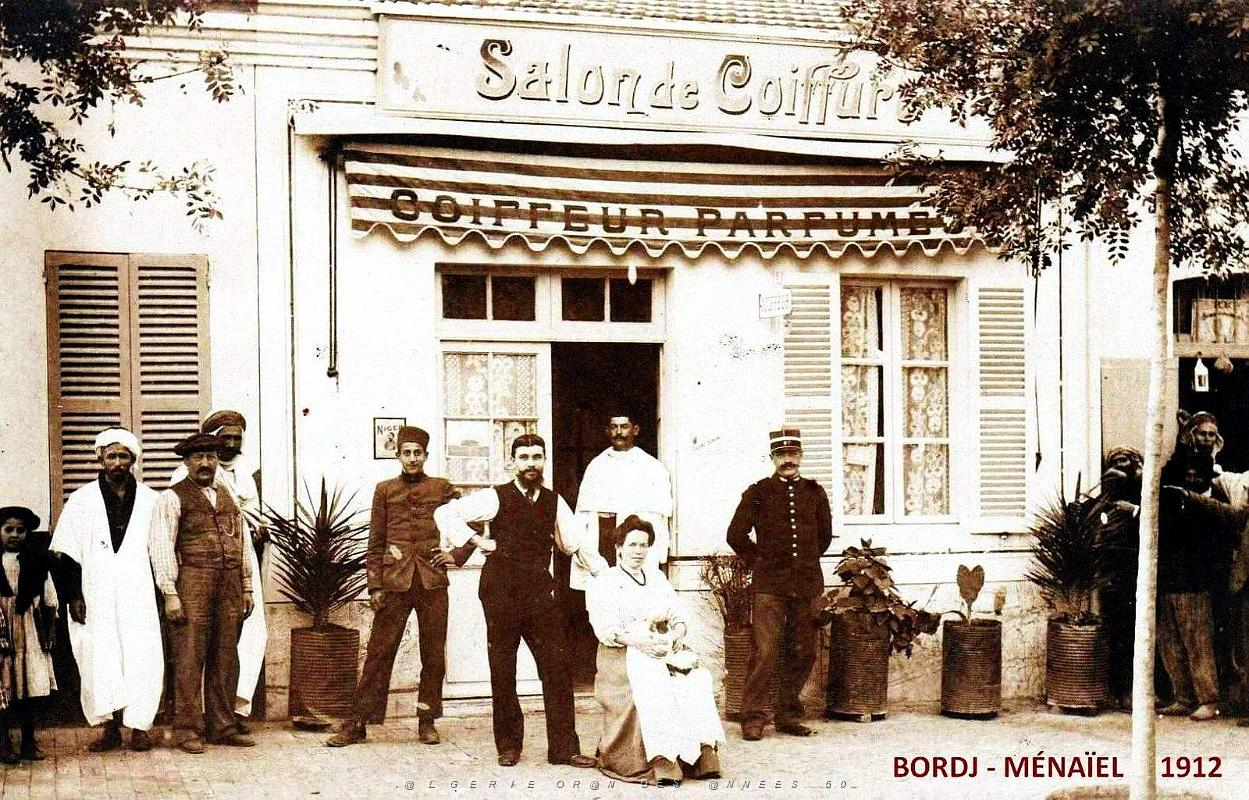 1001- Bordj-Menaiel - Salon de coiffure 1912.jpg